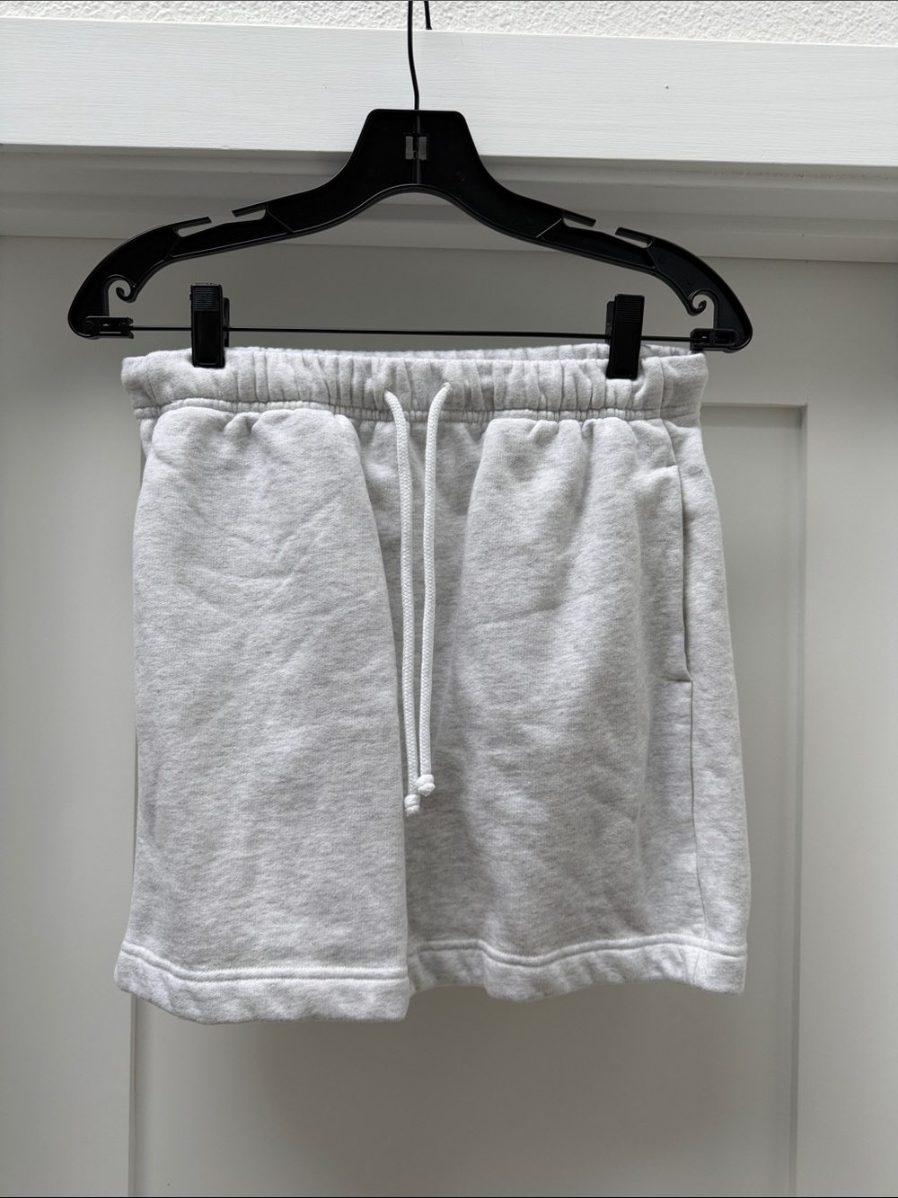 Wilfred Light Gray Athletic Drawstring Skirt